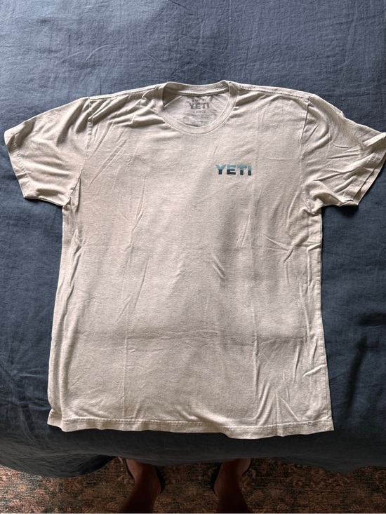 Yeti Other - YETI Men's Cream Logo Short-Sleeve T-Shirt (L)